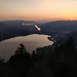 بيت للعطل Le Cocon Du Village جوراردُميه